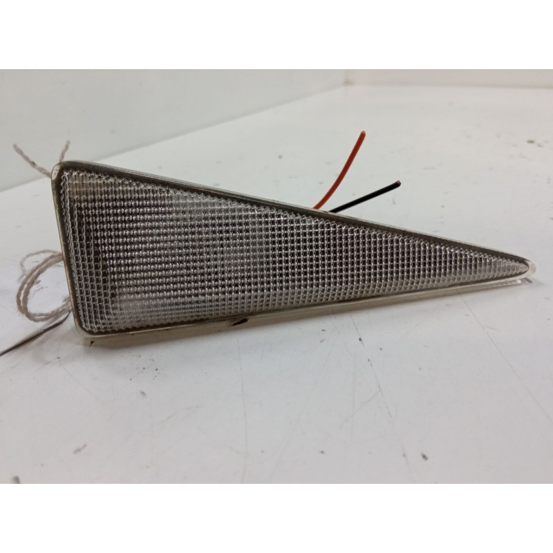 Recambio de intermitente lateral derecho para renault grand scénic ii (jm0/1_) 1.9 dci (jm0g, jm12, jm1g, jm2c) referencia OEM I