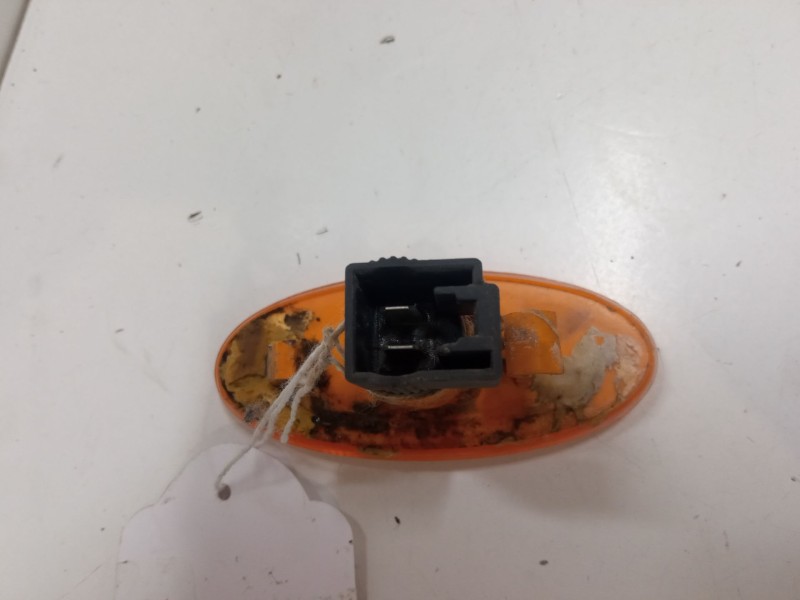 Recambio de intermitente lateral izquierdo para fiat punto (176_) 60 1.2 (176ap, 176ar, 176aq, 176bb) referencia OEM IAM   