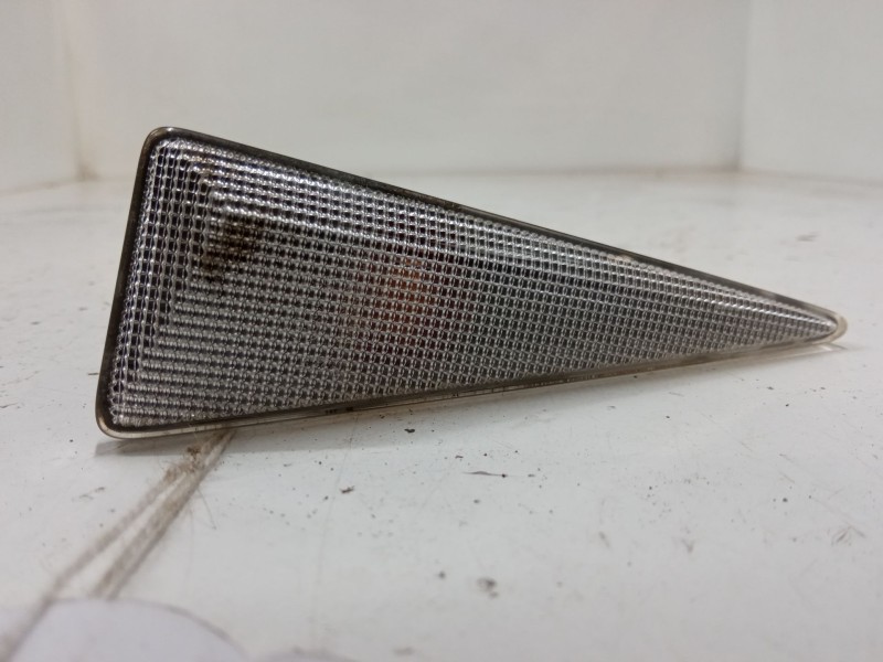 Recambio de intermitente lateral izquierdo para renault grand scénic ii (jm0/1_) 1.9 dci (jm0g, jm12, jm1g, jm2c) referencia OEM