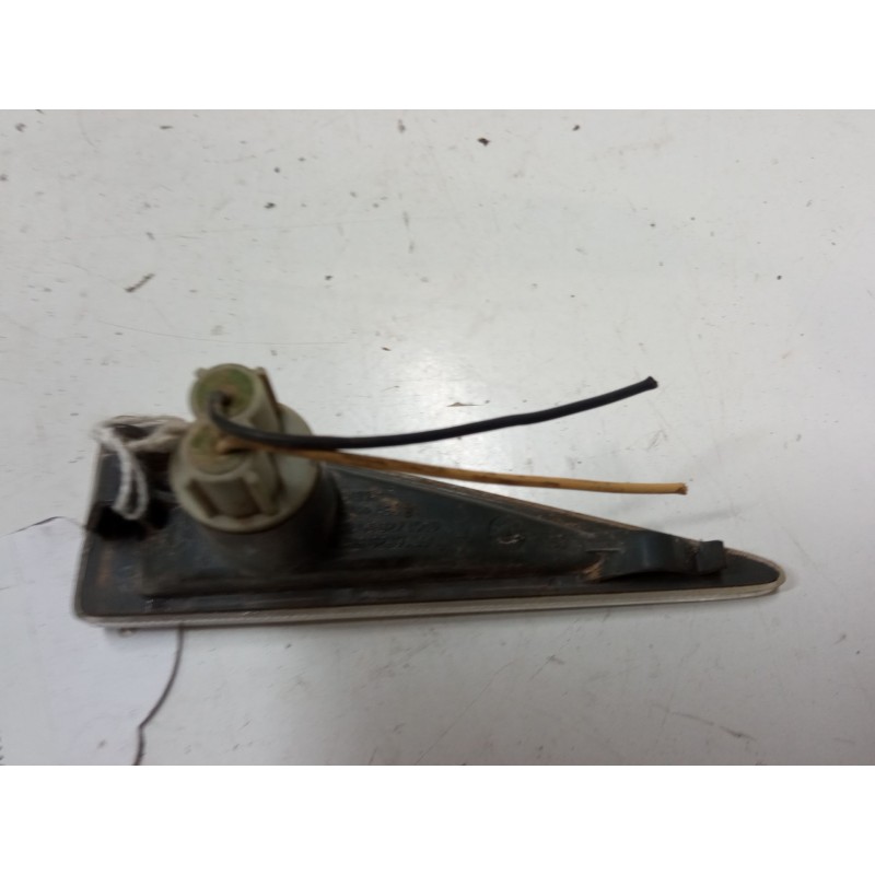 Recambio de intermitente lateral izquierdo para renault grand scénic ii (jm0/1_) 1.9 dci (jm0g, jm12, jm1g, jm2c) referencia OEM