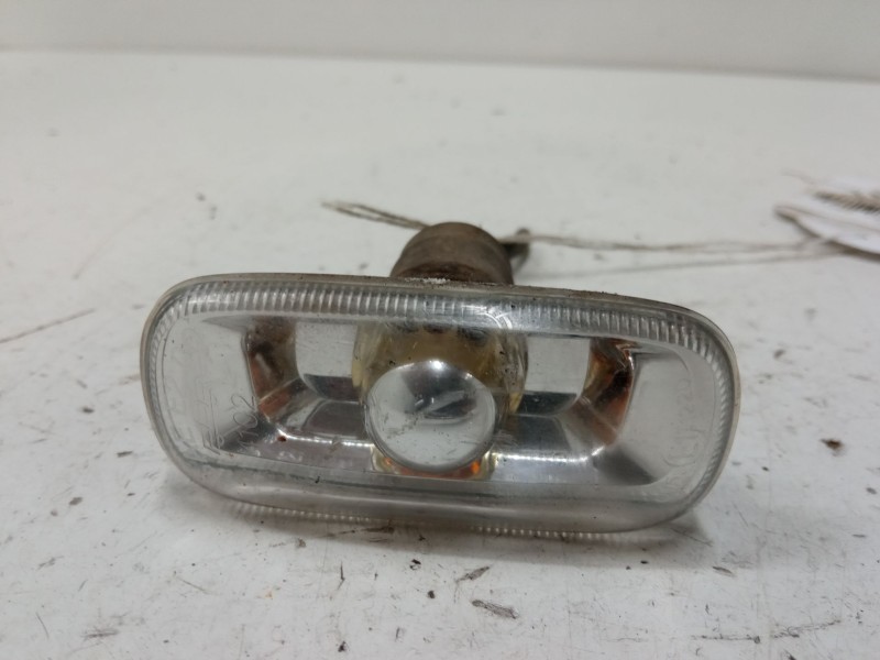 Recambio de intermitente lateral izquierdo para audi a6 c5 (4b2, 4b4) 2.5 tdi referencia OEM IAM   