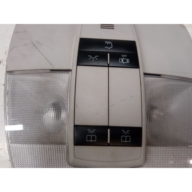 Recambio de luz interior delantera para mercedes-benz clase a (w169) a 180 cdi (169.007, 169.307) referencia OEM IAM A1698208401