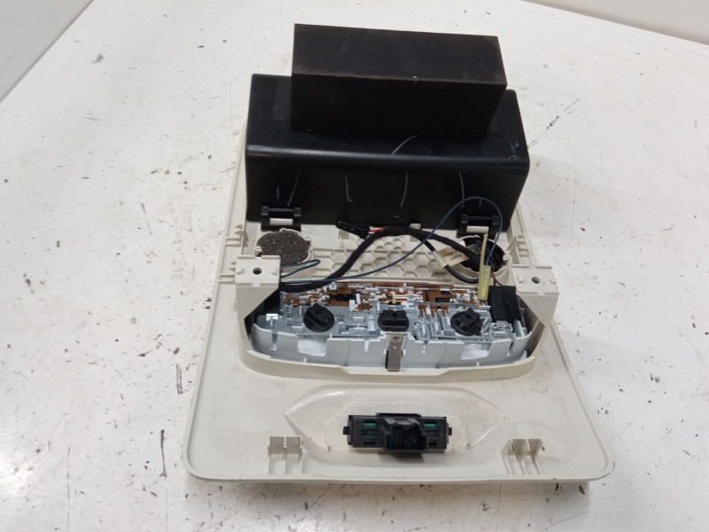 Recambio de luz interior delantera para ford ecosport 1.0 ecoboost referencia OEM IAM   