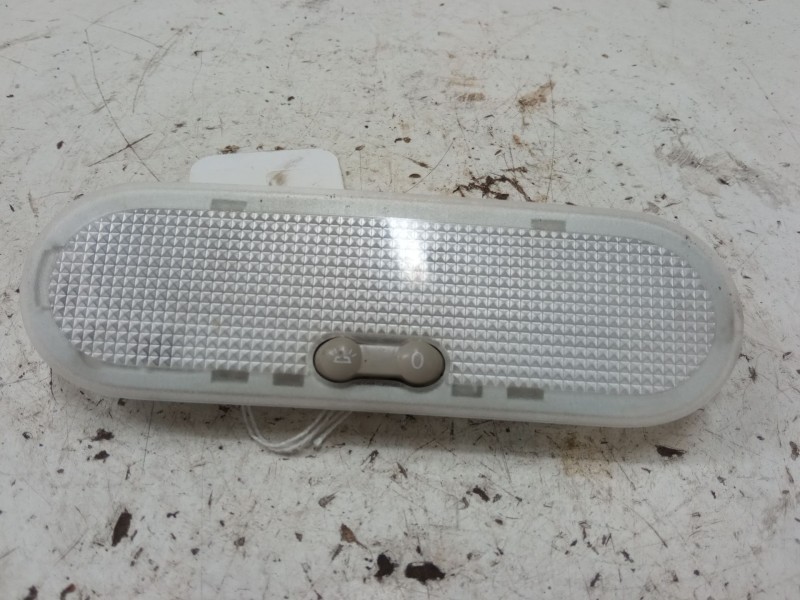 Recambio de luz interior delantera para dacia sandero ii (b8_) 1.5 dci 75 / blue dci 75 (b8jw, b8m4, b8ah, b8m7, b8m6) referenci