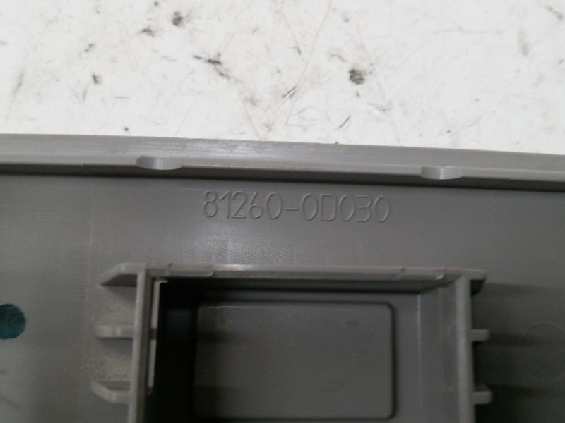 Recambio de luz interior delantera para toyota yaris (_p9_) 1.4 d-4d (nlp90_) referencia OEM IAM   