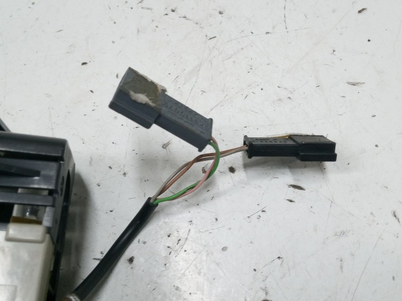 Recambio de luz interior delantera para saab 9-3 cabriolet (ys3d) 2.0 turbo referencia OEM IAM   