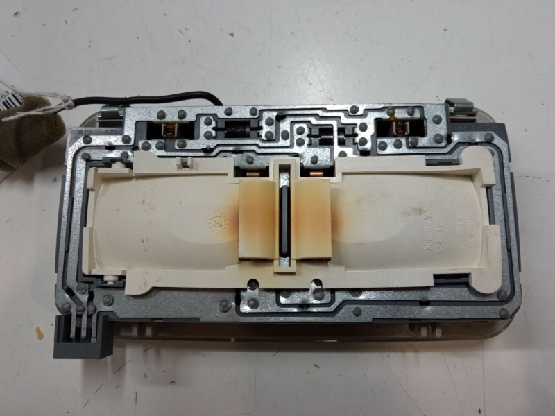 Recambio de luz interior delantera para fiat doblo autobús (263_) 1.3 d multijet (263axc1a) referencia OEM IAM   