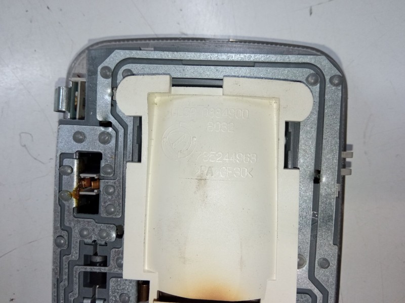 Recambio de luz interior delantera para fiat doblo autobús (263_) 1.3 d multijet (263axc1a) referencia OEM IAM   