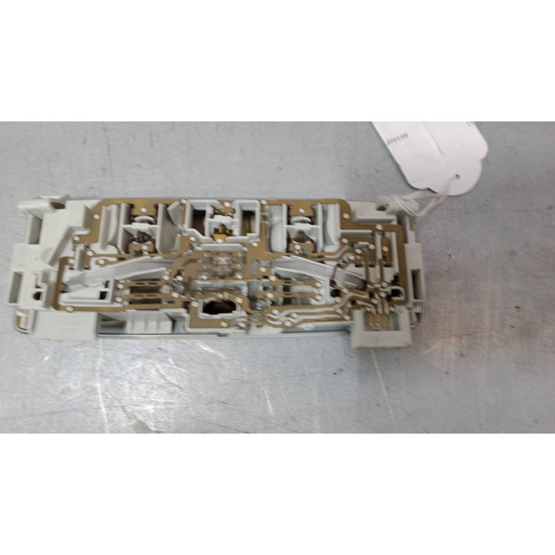 Recambio de luz interior delantera para renault laguna iii grandtour (kt0/1) 1.5 dci (kt0a, kt0r, kt02) referencia OEM IAM   