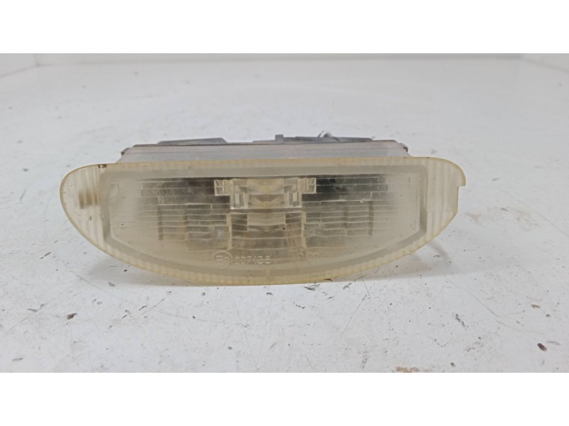 Recambio de luz matricula para renault clio ii (bb_, cb_) 1.2 (bb0a, bb0f, bb10, bb1k, bb28, bb2d, bb2h, cb0a,... referencia OEM