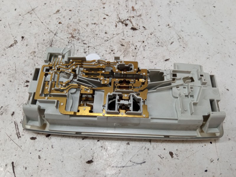 Recambio de luz interior trasera para renault laguna iii (bt0/1) 1.5 dci (bt00, bt0a, bt0t, bt1j) referencia OEM IAM   