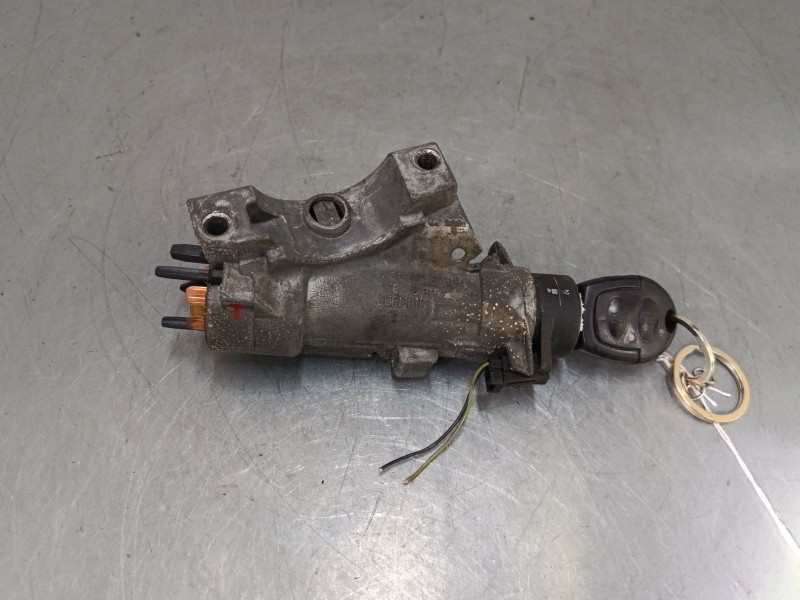 Recambio de clausor para skoda fabia i (6y2) 1.2 referencia OEM IAM 4B0905351B  