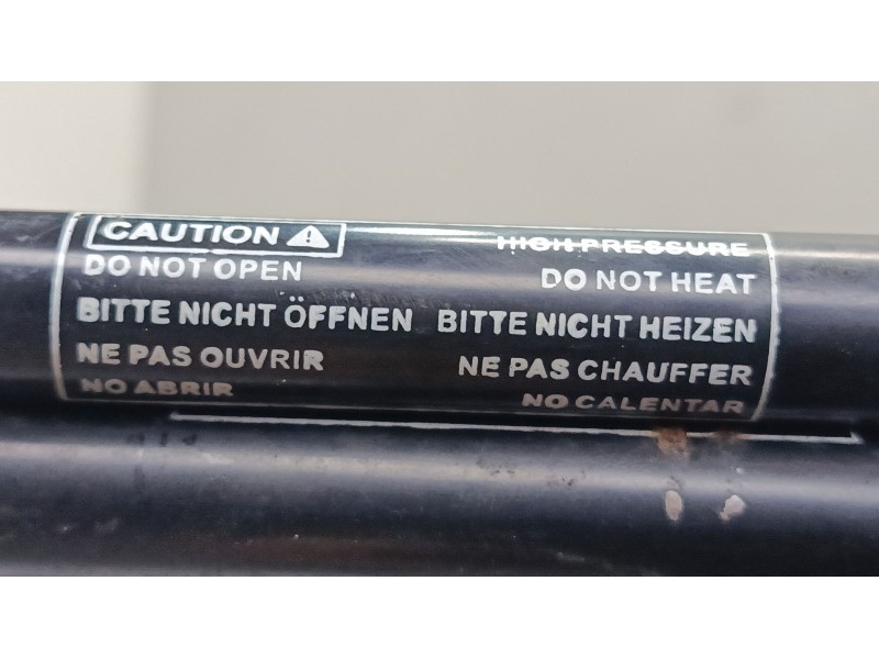 Recambio de amortiguadores capo para alfa romeo 156 sportwagon (932_) 1.9 jtd (932b2b, 932b2c) referencia OEM IAM   