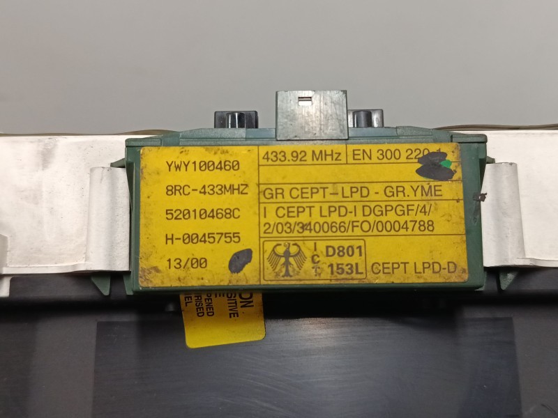 Recambio de cuadro instrumentos para land rover freelander i (l314) 2.0 di 4x4 referencia OEM IAM YWY100460  