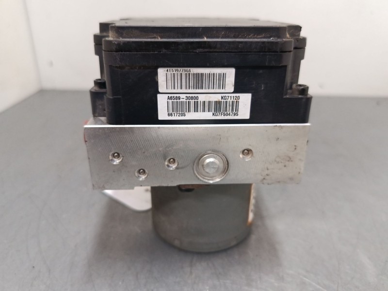 Recambio de abs para hyundai i30 (gd) 1.4 crdi referencia OEM IAM 58900A6230 58920A6230 