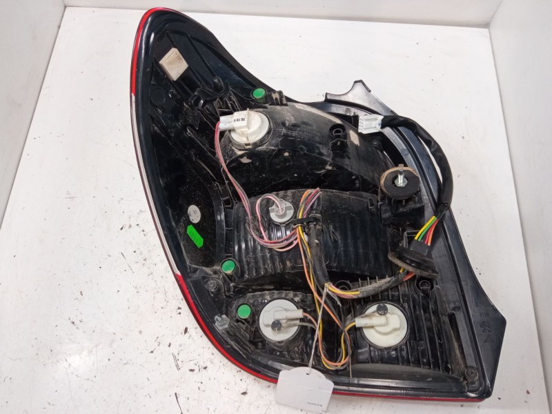 Recambio de piloto trasero derecho para peugeot 108 1.2 referencia OEM IAM   