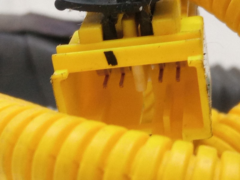 Recambio de anclaje cinturon delantero derecho para chevrolet captiva (c100, c140) 2.4 referencia OEM IAM   