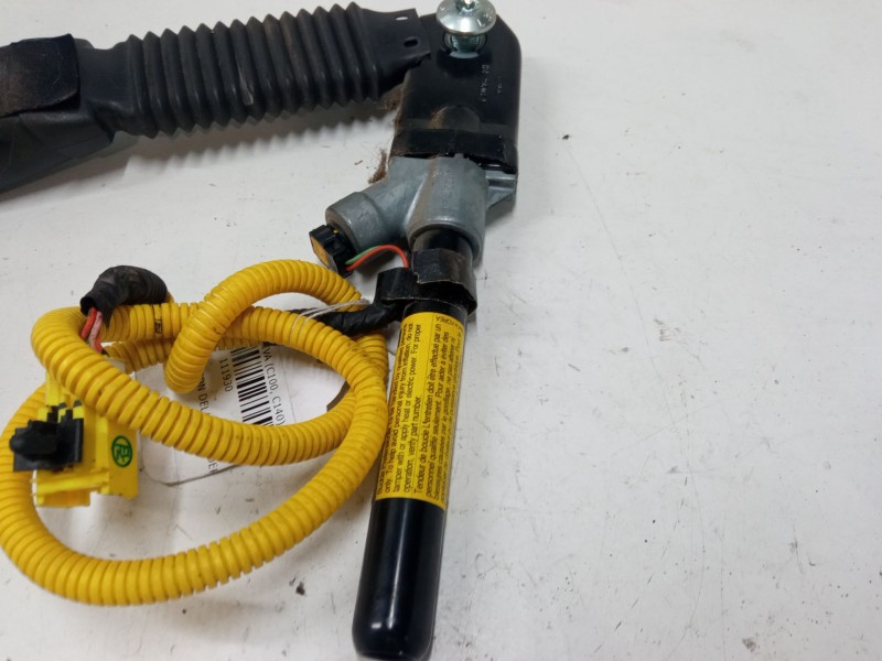 Recambio de anclaje cinturon delantero derecho para chevrolet captiva (c100, c140) 2.4 referencia OEM IAM   