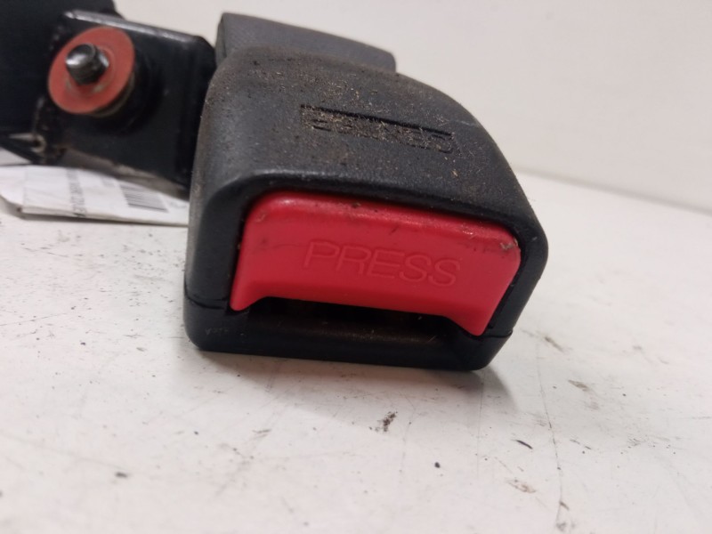 Recambio de anclaje cinturon trasero izquierdo para kia picanto i (sa) 1.1 referencia OEM IAM   