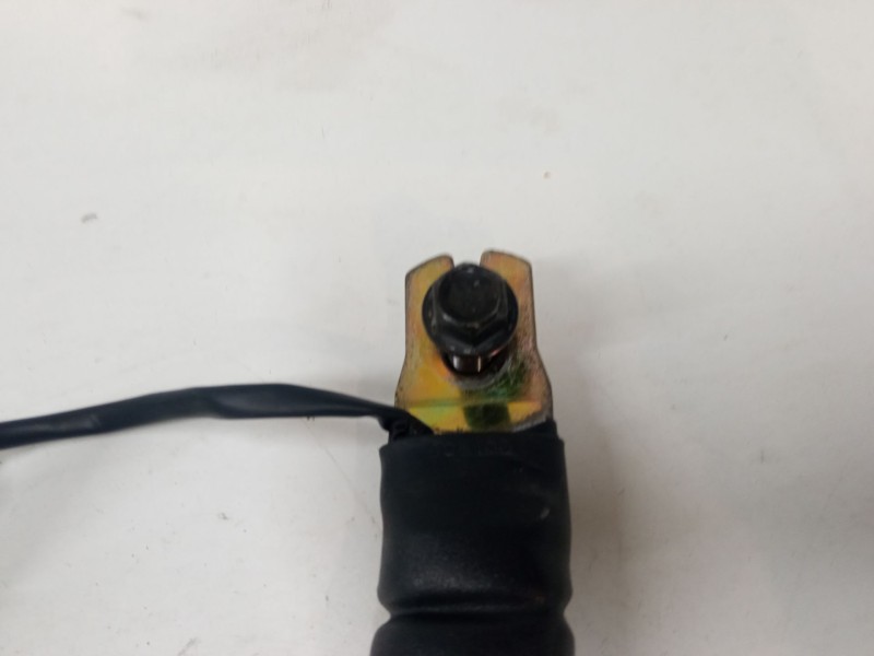 Recambio de anclaje cinturon delantero izquierdo para kia picanto i (sa) 1.1 referencia OEM IAM   