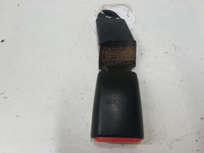 Recambio de anclaje cinturon trasero derecho para chevrolet captiva (c100, c140) 2.4 referencia OEM IAM   