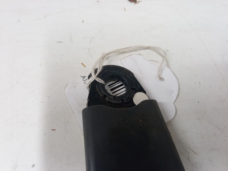 Recambio de anclaje cinturon trasero derecho para chevrolet captiva (c100, c140) 2.4 referencia OEM IAM   