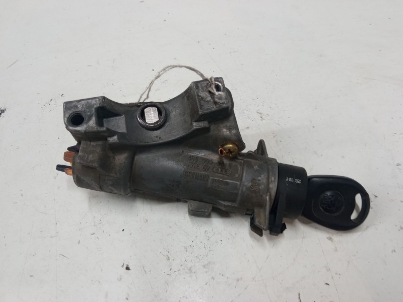 Recambio de clausor para volkswagen golf iv (1j1) 1.6 referencia OEM IAM 4B0905851B  