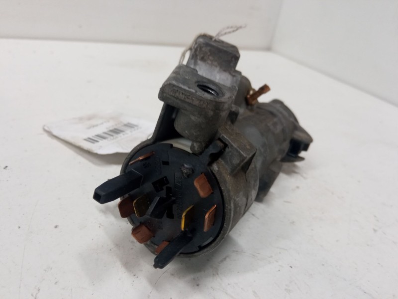 Recambio de clausor para volkswagen golf iv (1j1) 1.6 referencia OEM IAM 4B0905851B  