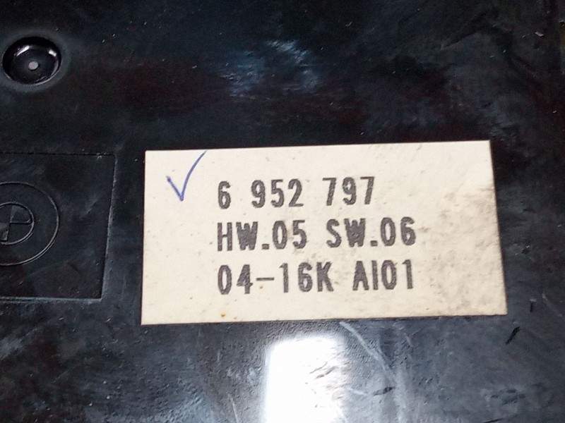 Recambio de mando elevalunas delantero derecho para bmw x5 (e53) 3.0 d referencia OEM IAM 6952797  