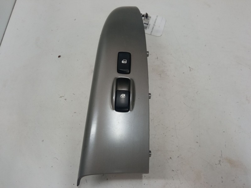 Recambio de mando elevalunas delantero derecho para kia carnival / grand carnival iii (vq) 2.9 crdi referencia OEM IAM   