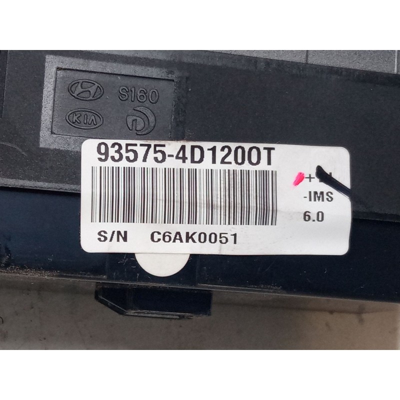 Recambio de mando elevalunas delantero derecho para kia carnival / grand carnival iii (vq) 2.9 crdi referencia OEM IAM   