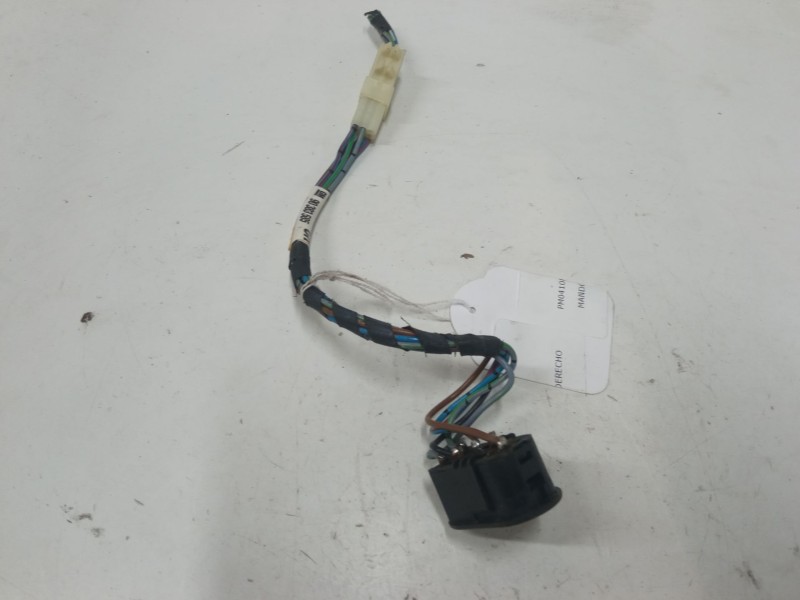 Recambio de mando elevalunas delantero derecho para opel astra f hatchback (t92) 1.6 si (f08, m08, f68, m68) referencia OEM IAM 