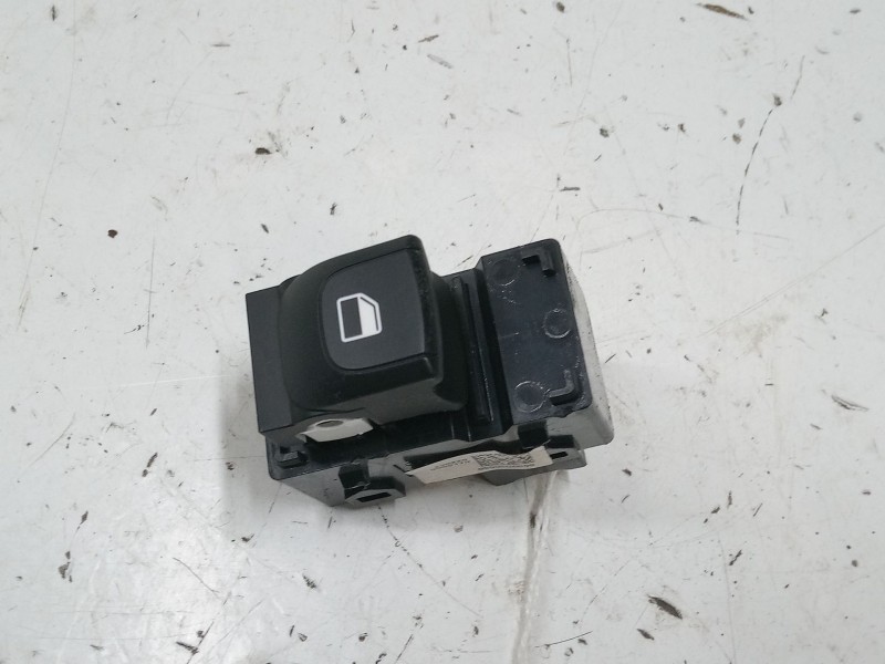 Recambio de mando elevalunas trasero derecho para kia picanto iii (ja) 1.0 referencia OEM IAM   