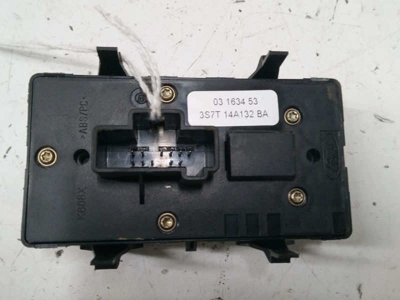 Recambio de mando elevalunas delantero izquierdo para ford mondeo iii (b5y) 1.8 16v referencia OEM IAM   