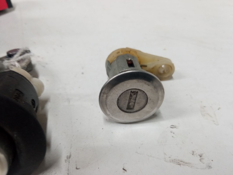 Recambio de kit bombines para dacia sandero ii (b8_) tce 90 (b8m1, b8ma) referencia OEM IAM   