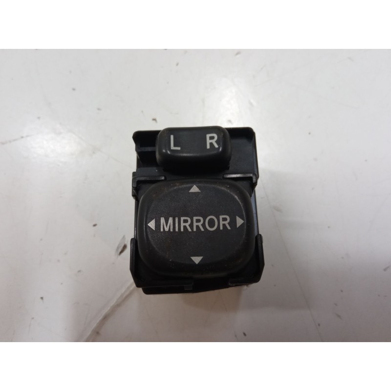 Recambio de mando retrovisor para toyota corolla (_e12_) 2.0 d-4d (cde120r_, cde120l_) referencia OEM IAM   