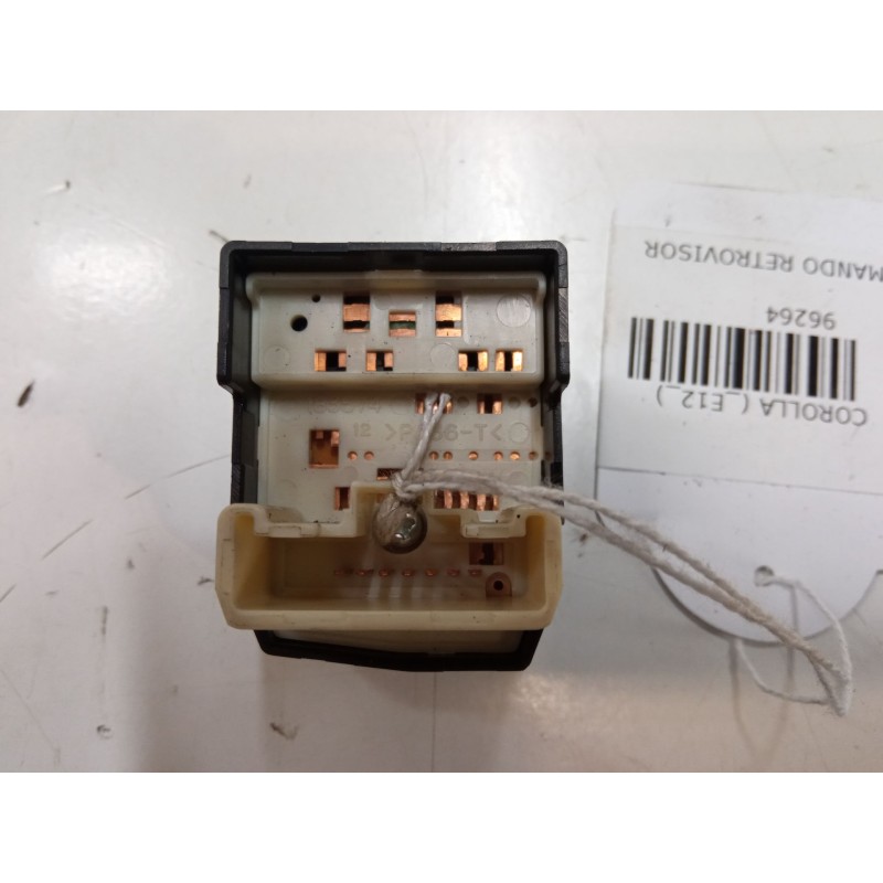 Recambio de mando retrovisor para toyota corolla (_e12_) 2.0 d-4d (cde120r_, cde120l_) referencia OEM IAM   