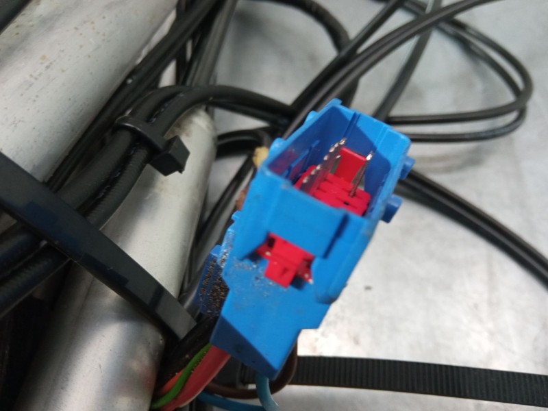 Recambio de mecanismo capota para peugeot 307 cc (3b) 2.0 16v referencia OEM IAM 105660301  