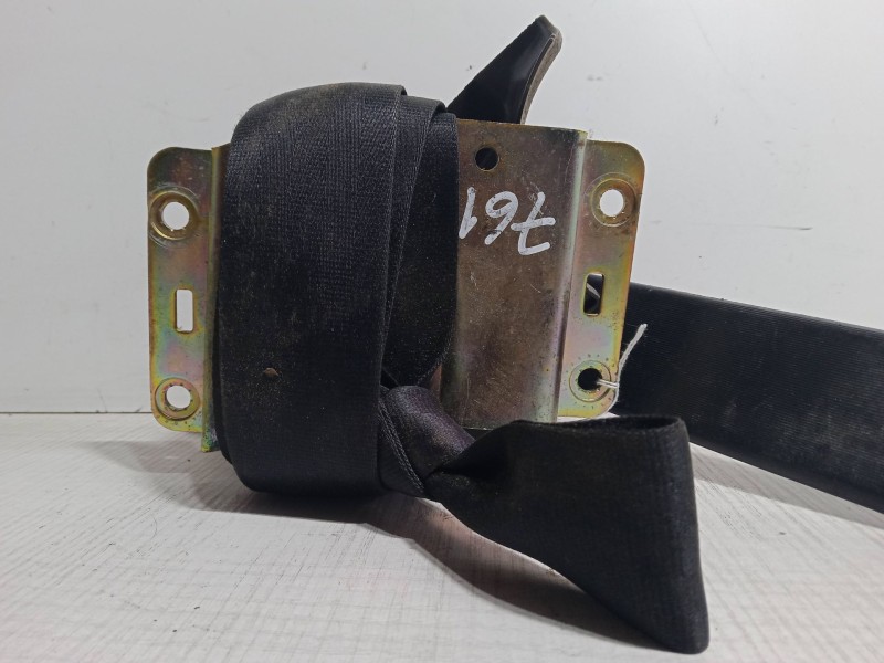 Recambio de cinturon seguridad delantero derecho para peugeot 305 i break (581d) 1.5 referencia OEM IAM   