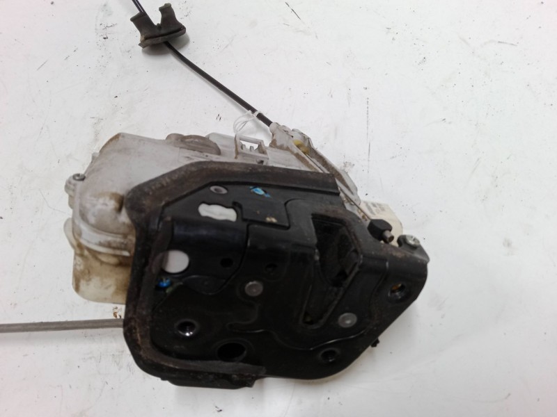 Recambio de cerradura puerta delantera izquierda para audi a4 b7 (8ec) 2.0 tdi 16v referencia OEM IAM   