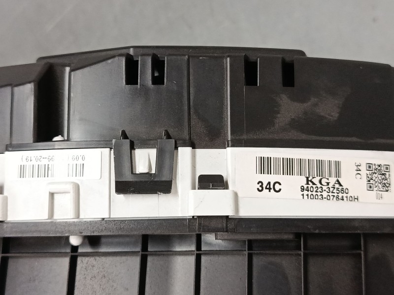 Recambio de cuadro instrumentos para hyundai i40 i (vf) 1.7 crdi referencia OEM IAM 940233Z560  