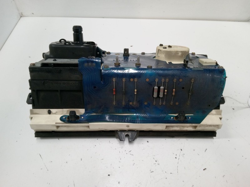 Recambio de cuadro instrumentos para volkswagen golf iii 1.8 gl 19 rv - 2e referencia OEM IAM   