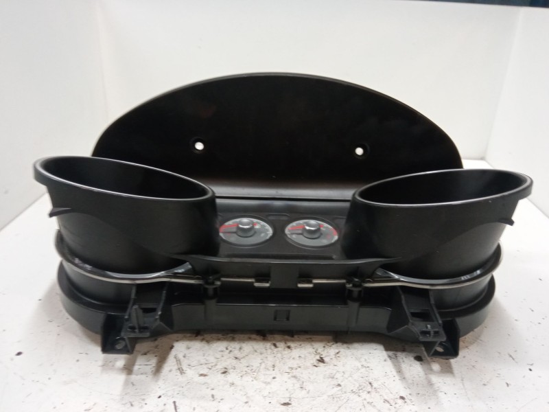 Recambio de cuadro instrumentos para fiat punto (199_) 1.3 d multijet referencia OEM IAM 555003062501A  