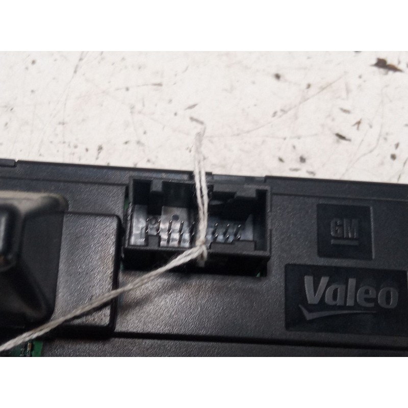 Recambio de mando climatizador para saab 9-3 (ys3f, e79, d79, d75) 1.9 tid referencia OEM IAM 12772891  