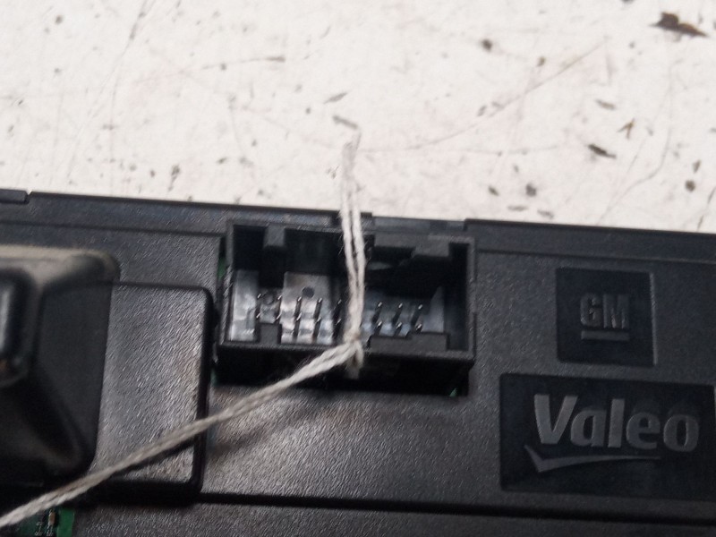 Recambio de mando climatizador para saab 9-3 (ys3f, e79, d79, d75) 1.9 tid referencia OEM IAM 12772891  