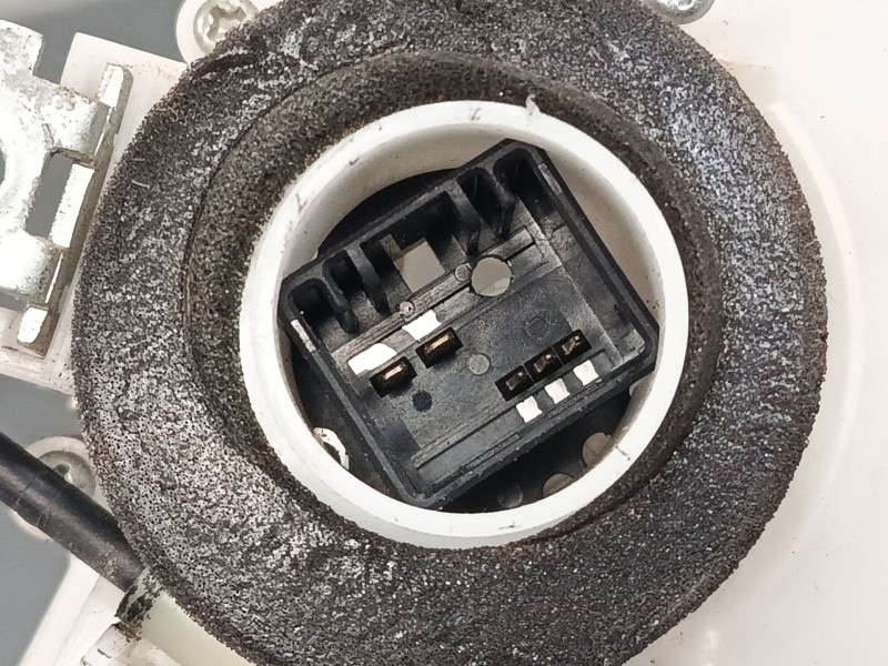 Recambio de cerradura puerta delantera derecha para honda fr-v (be) 1.7 (be1) referencia OEM IAM   