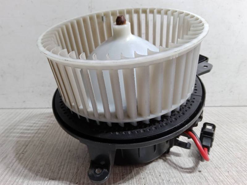 MOTOR CALEFACCION 