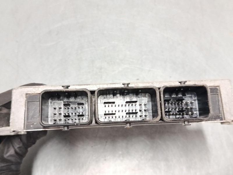 Recambio de centralita motor uce para peugeot 206+ (2l_, 2m_) 1.4 i (2lkfwa, 2mkfwa) referencia OEM IAM 9644625680  