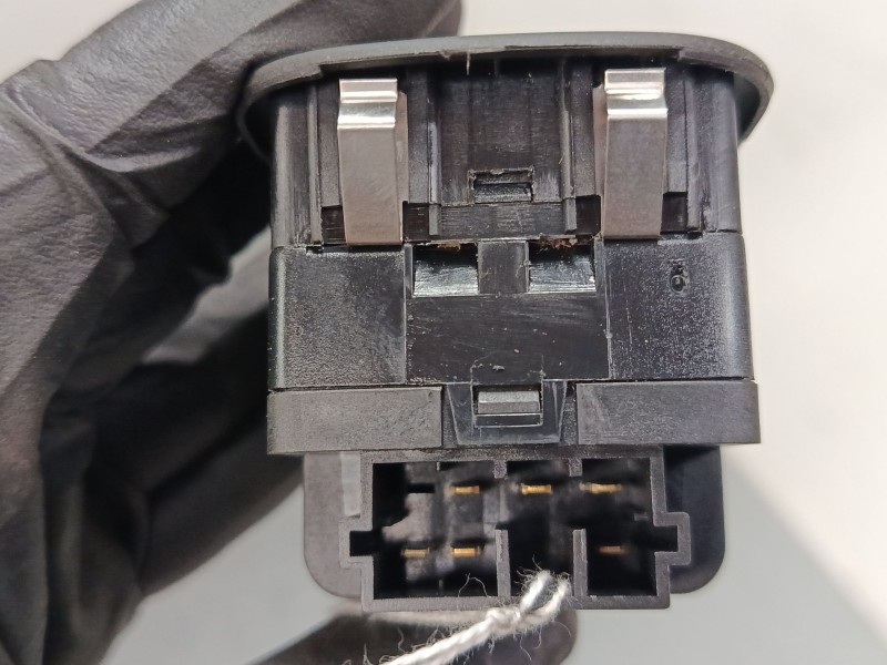 Recambio de mando elevalunas central para peugeot 206+ (2l_, 2m_) 1.4 i (2lkfwa, 2mkfwa) referencia OEM IAM   