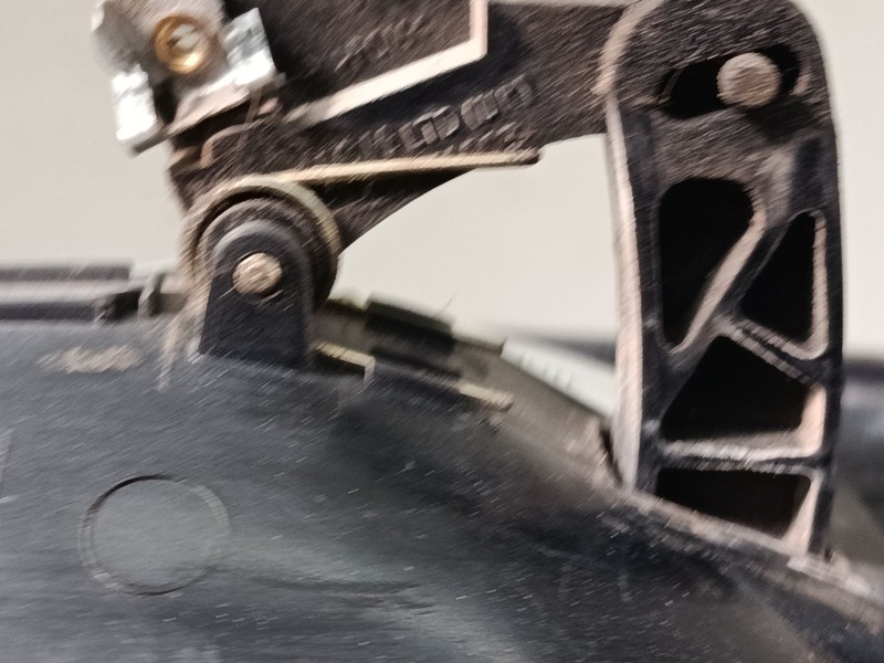 Recambio de maneta interior puerta delantera izquierda para renault trafic ii autobús (jl) 2.0 dci 115 referencia OEM IAM 820017